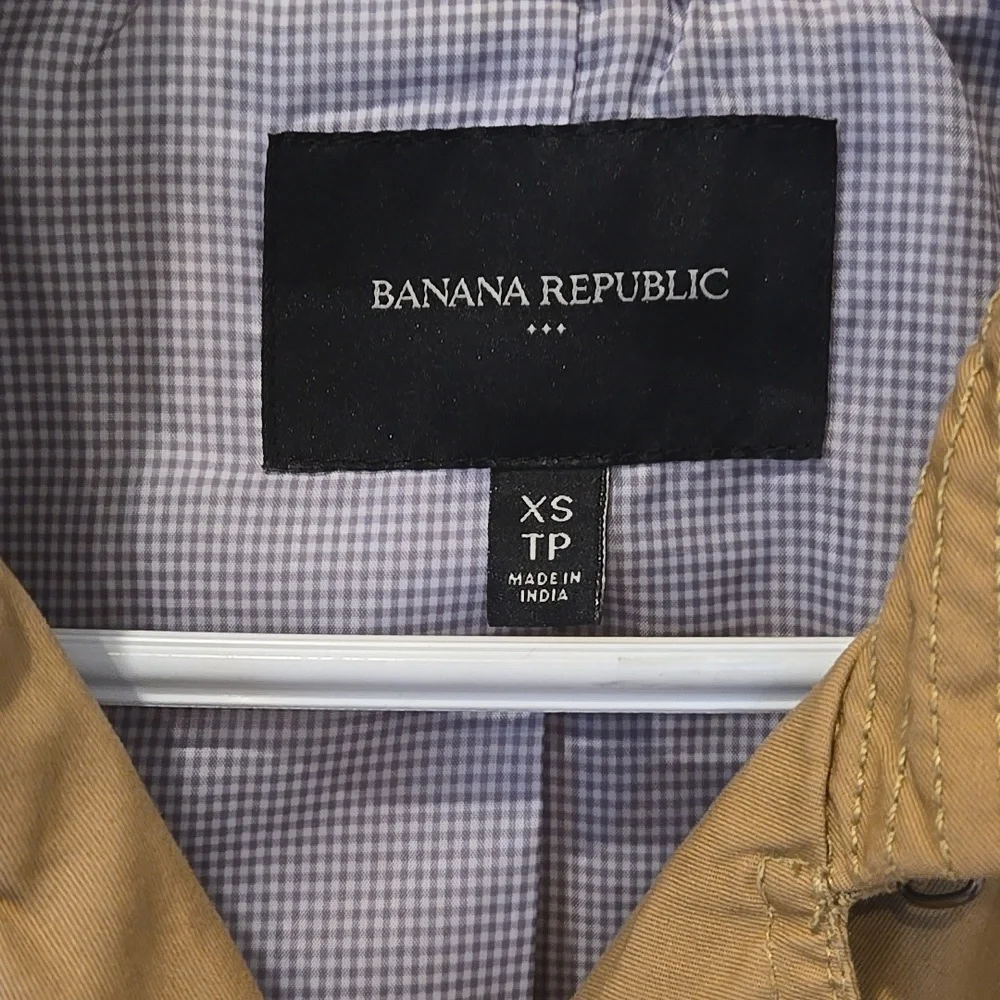 Banana Republic Trenchcoat - XS - Picture 2 of 7
